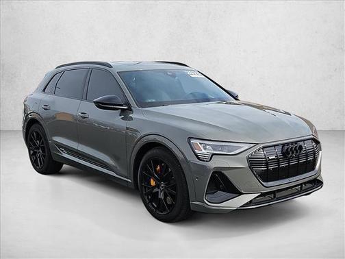 2023 Audi e-tron Premiumwe