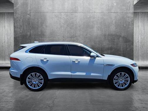2019 Jaguar F-PACE 30t Portfolio