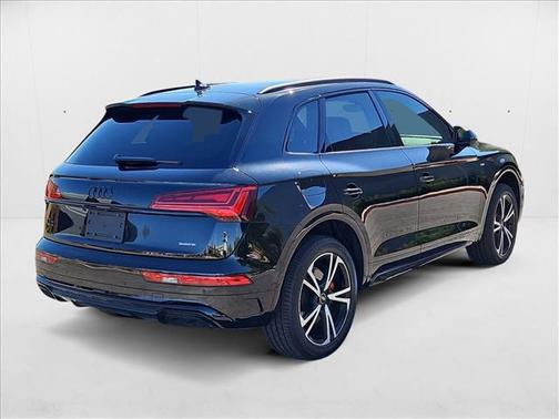 2025 Audi Q5 45 S line Premium Plus