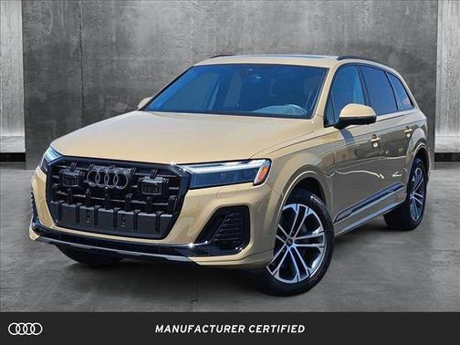 2025 Audi Q7 45 Premium Plus