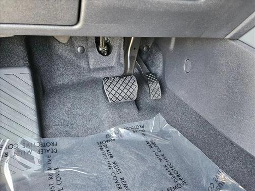 Arrow Gray Pearl Effect 2026 Audi Q3 TFSI quattro S tronic