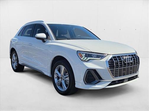 2024 Audi Q3 45 S line Premium Plus