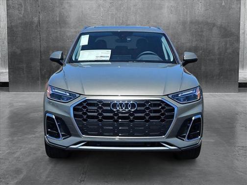 2025 Audi Q5 55 S line Premium Plus