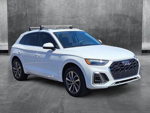 2022 Audi Q5 45 S line Premium
