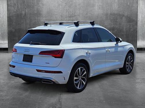2022 Audi Q5 45 S line Premium