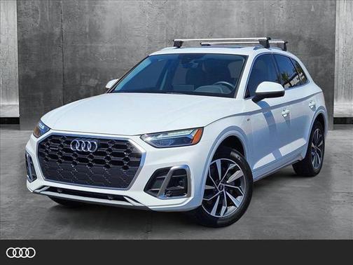2022 Audi Q5 45 S line Premium