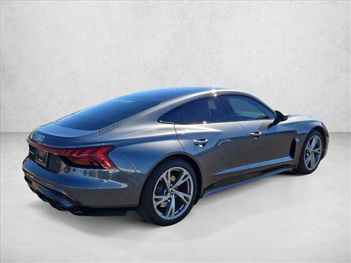 2023 Audi e-tron GT Premium Plus quattro