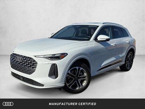 2025 Audi Q5 Premium TFSI quattro S tronic