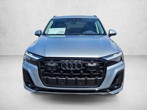 2026 Audi Q7 55 Premium