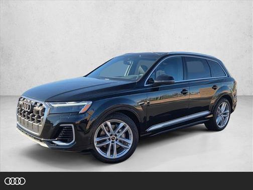 2025 Audi Q7 55 Premium Plus