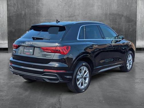 2024 Audi Q3 Premium 45 TFSI S line quattro Tiptronic