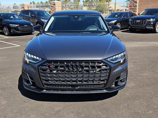 2022 Audi S8 4.0T