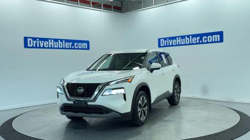 Pearl White Tricoat 2023 Nissan Rogue SV
