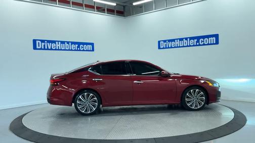 Scarlet Ember Tintcoat 2023 Nissan Altima 2.5 SL