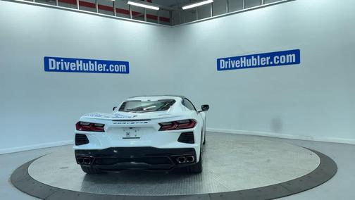 Arctic White 2024 Chevrolet Corvette Stingray w/2LT