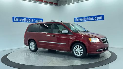 Deep Cherry Red Crystal Pearlcoat 2015 Chrysler Town & Country Limited Platinum