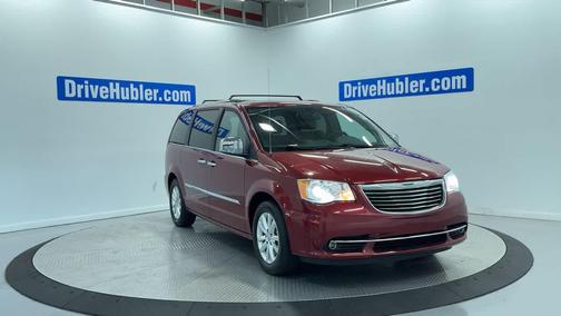 Deep Cherry Red Crystal Pearlcoat 2015 Chrysler Town & Country Limited Platinum