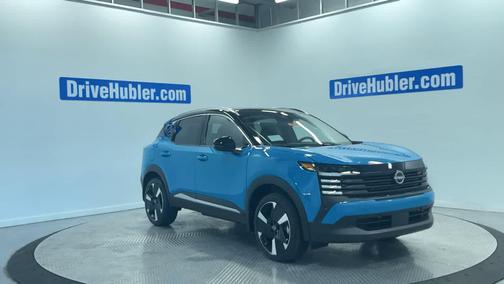 Arctic Ice Blue Metallic/Super Black 2026 Nissan Kicks SR