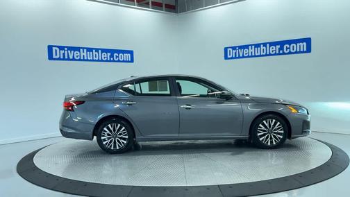 Gun Metallic 2025 Nissan Altima SV FWD