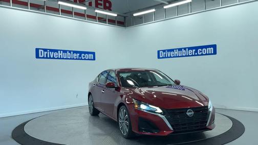 Scarlet Ember Tintcoat 2023 Nissan Altima 2.5 SL