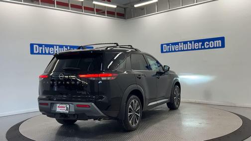 Super Black 2026 Nissan Pathfinder Platinum