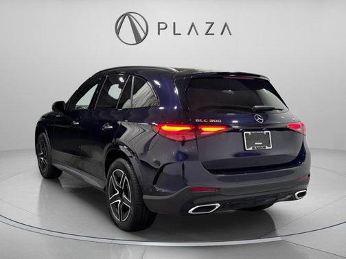 2023 Mercedes-Benz GLC 300 4MATIC