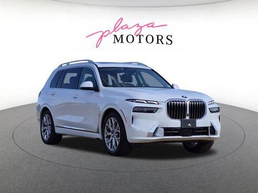 Alpine White 2025 BMW X7 xDrive40i