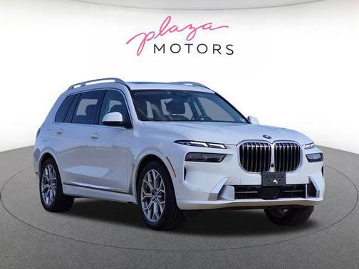 Alpine White 2025 BMW X7 xDrive40i