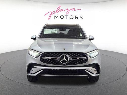Cirrus Silver 2026 Mercedes-Benz GLC 300 4MATIC