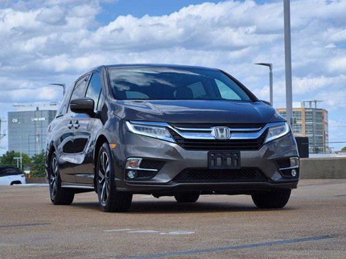 Pacific Pewter Metallic 2019 Honda Odyssey Elite