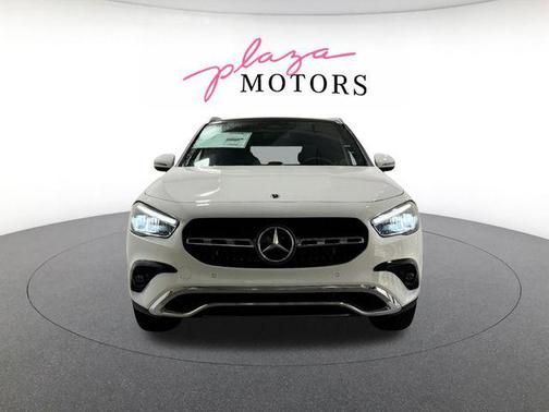 Polar White 2026 Mercedes-Benz GLA 250 4MATIC