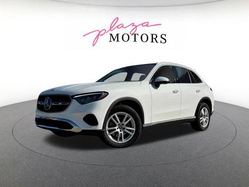 Polar White 2025 Mercedes-Benz GLC 300 4MATIC