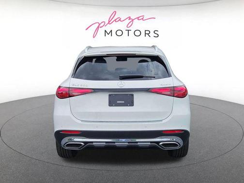 Polar White 2026 Mercedes-Benz GLC 300 4MATIC