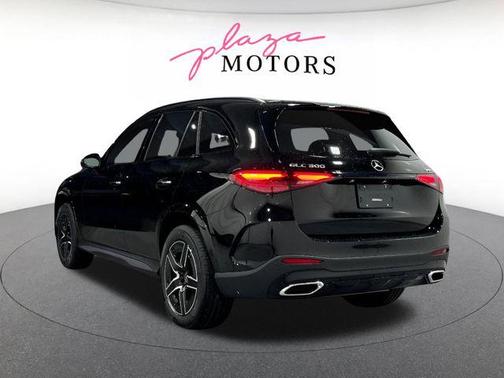 Black 2026 Mercedes-Benz GLC 300 4MATIC