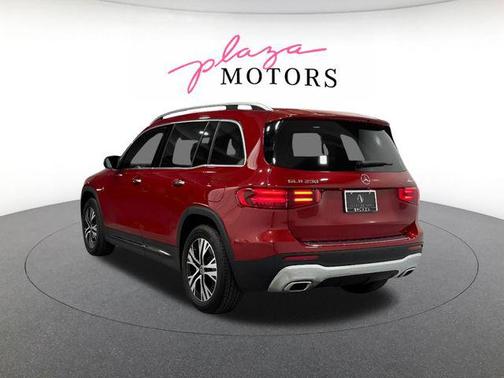MANUFAKTUR Patagonia Red Metallic 2024 Mercedes-Benz GLB 250 4MATIC