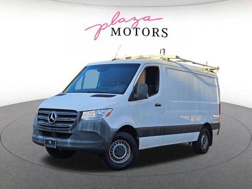 Gray White 2019 Mercedes-Benz Sprinter 1500 Standard Roof I4