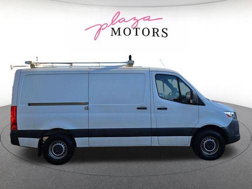 Gray White 2019 Mercedes-Benz Sprinter 1500 Standard Roof I4