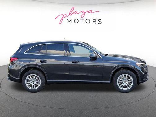 Graphite Grey 2026 Mercedes-Benz GLC 300 4MATIC
