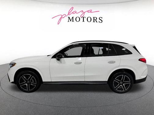 Polar White 2026 Mercedes-Benz GLC 300 4MATIC