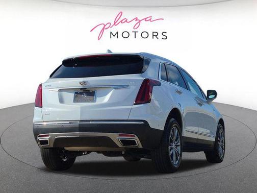 Crystal White Tricoat 2023 Cadillac XT5 Premium Luxury