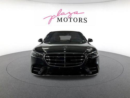 Obsidian Black Metallic 2024 Mercedes-Benz S-Class S 580e 4MATIC