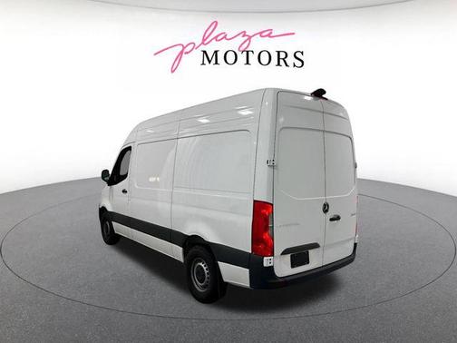 29147/White 2026 Mercedes-Benz Sprinter 2500 Standard Roof