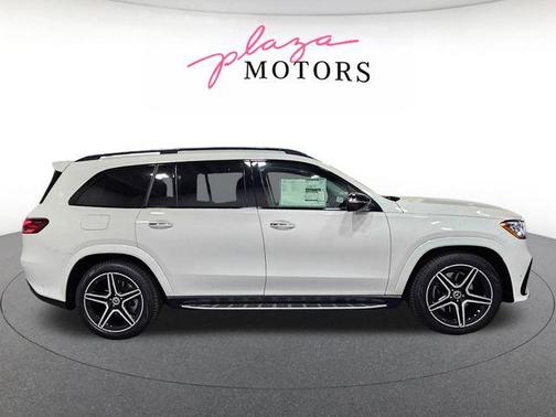 Polar White 2026 Mercedes-Benz GLS 450 4MATIC