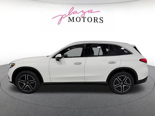 Polar White 2026 Mercedes-Benz GLC 300 4MATIC