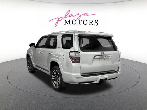 Classic Silver Metallic 2014 Toyota 4Runner Limited