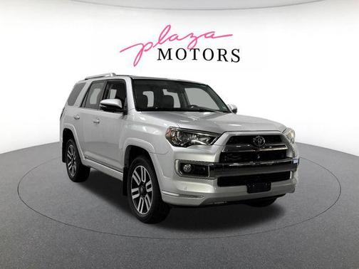 Classic Silver Metallic 2014 Toyota 4Runner Limited