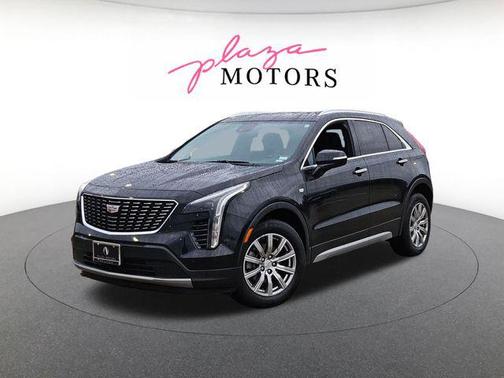Stellar Black Metallic 2023 Cadillac XT4 Premium Luxury