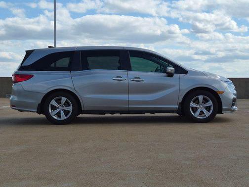 Lunar Silver Metallic 2020 Honda Odyssey EX-L