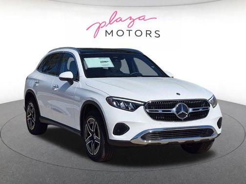Polar White 2027 Mercedes-Benz GLC 300 4MATIC