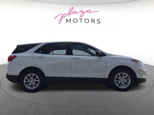 Summit White 2019 Chevrolet Equinox LS